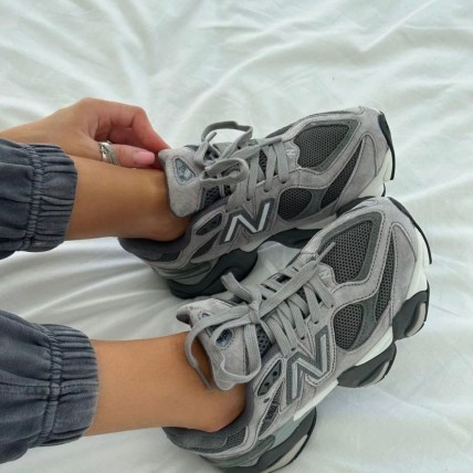 New Balance 9060 Gri