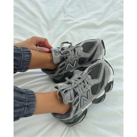 New Balance 9060 Gri