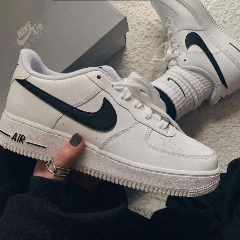Nike Air Force Siyah Logolu